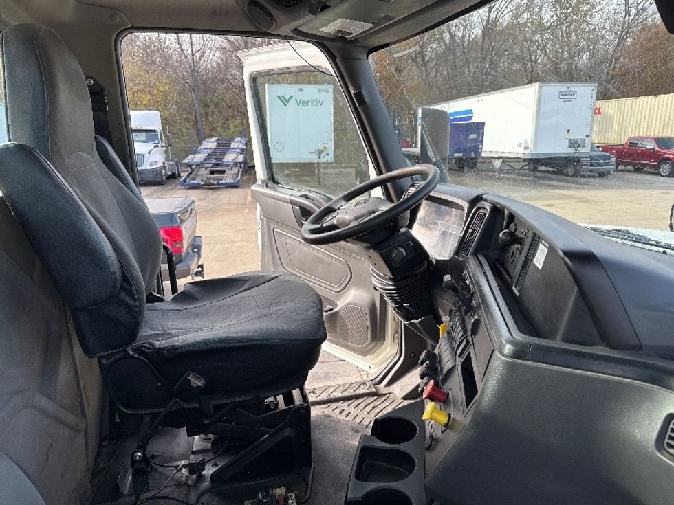 Day Cab Tractor-Heavy Duty Tractors-International-2020-LT625-Memphis-TN-285,662\n\t\tmiles-$ 33,750 - Image 14