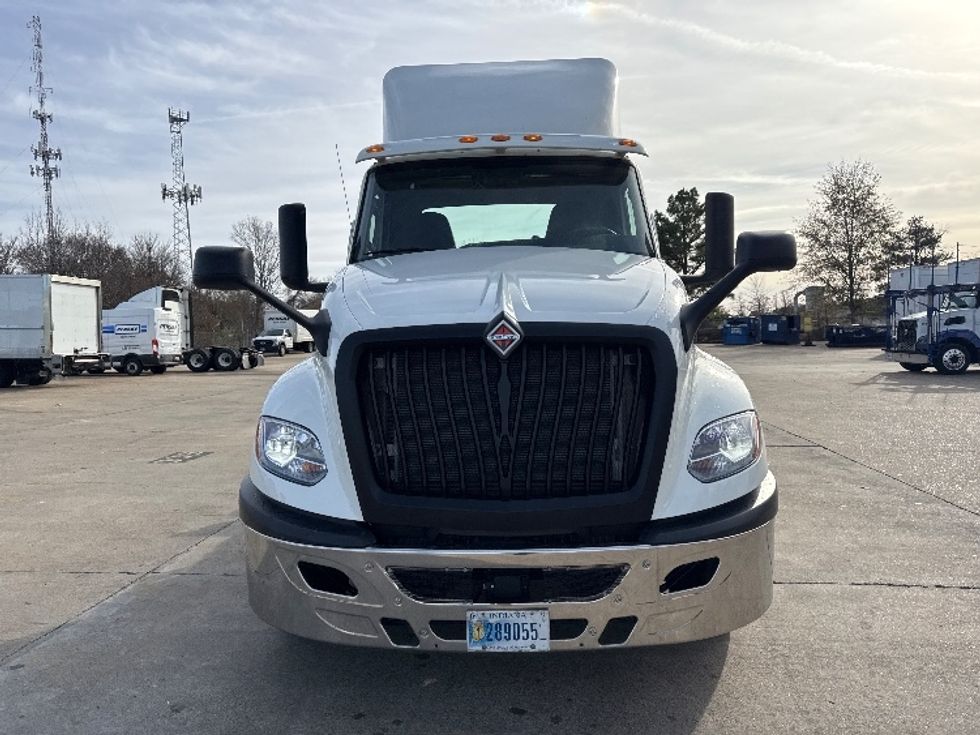 Day Cab Tractor-Heavy Duty Tractors-International-2020-LT625-Memphis-TN-285,662\n\t\tmiles-$ 33,750 - Image 2