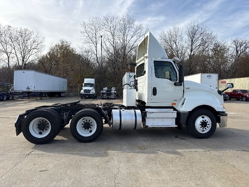 Day Cab Tractor-Heavy Duty Tractors-International-2020-LT625-Memphis-TN-285,662\n\t\tmiles-$ 33,750 - Image 8