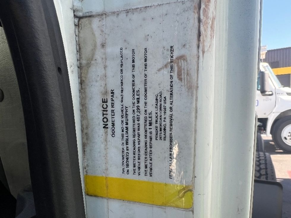 Day Cab Tractor-Heavy Duty Tractors-International-2020-LT625-Milwaukee-WI-520,985\n\t\tmiles-$ 25,750 - Image 19