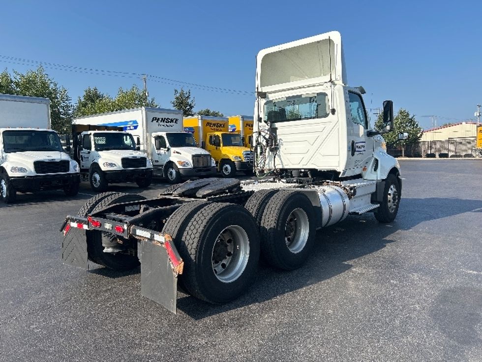 Day Cab Tractor-Heavy Duty Tractors-International-2020-LT625-Milwaukee-WI-520,985\n\t\tmiles-$ 25,750 - Image 7