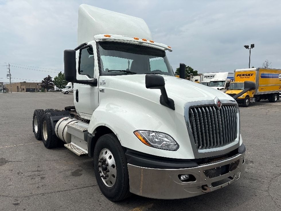 Day Cab Tractor-Heavy Duty Tractors-International-2020-LT625-Mississauga-ON-156,550\n\t\tkm-$ 72,000 - Image 1