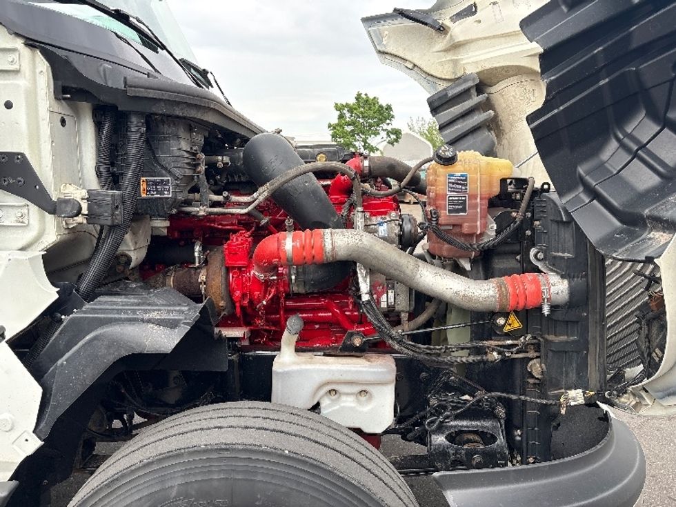Day Cab Tractor-Heavy Duty Tractors-International-2020-LT625-Mississauga-ON-156,550\n\t\tkm-$ 72,000 - Image 15