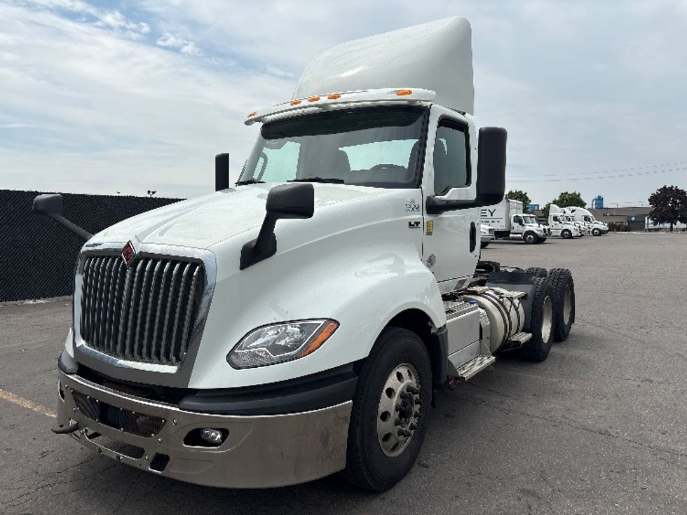 Day Cab Tractor-Heavy Duty Tractors-International-2020-LT625-Mississauga-ON-156,550\n\t\tkm-$ 72,000 - Image 3
