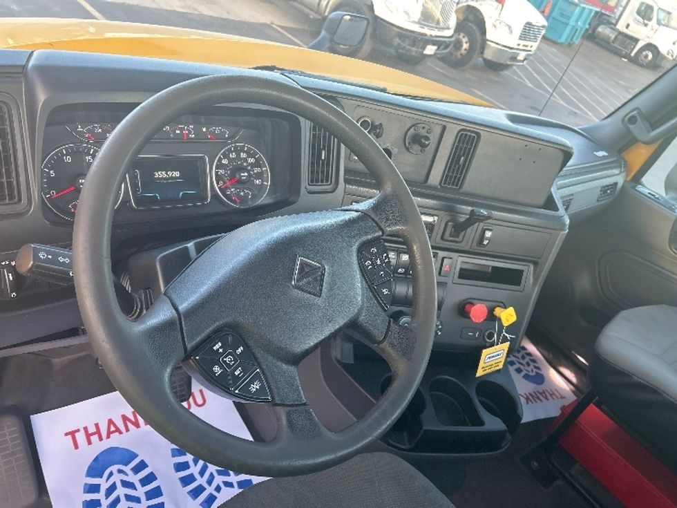Day Cab Tractor-Heavy Duty Tractors-International-2020-LT625-Mississauga-ON-355,925\n\t\tkm-$ 18,000 - Image 10