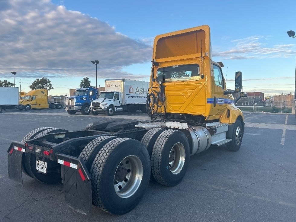 Day Cab Tractor-Heavy Duty Tractors-International-2020-LT625-Mississauga-ON-355,925\n\t\tkm-$ 18,000 - Image 7