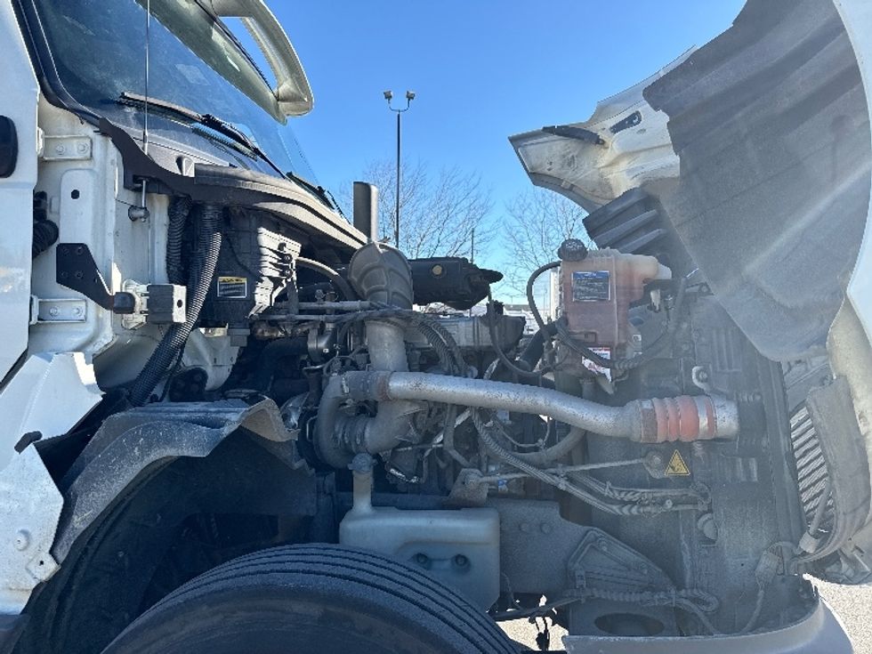 Day Cab Tractor-Heavy Duty Tractors-International-2020-LT625-Mississauga-ON-379,698\n\t\tkm-$ 43,750 - Image 15