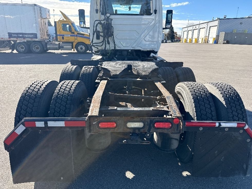 Day Cab Tractor-Heavy Duty Tractors-International-2020-LT625-Mississauga-ON-379,698\n\t\tkm-$ 43,750 - Image 6