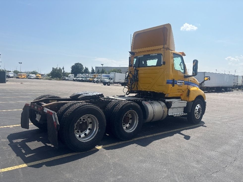 Day Cab Tractor-Heavy Duty Tractors-International-2020-LT625-Mississauga-ON-418,088\n\t\tkm-$ 39,000 - Image 7