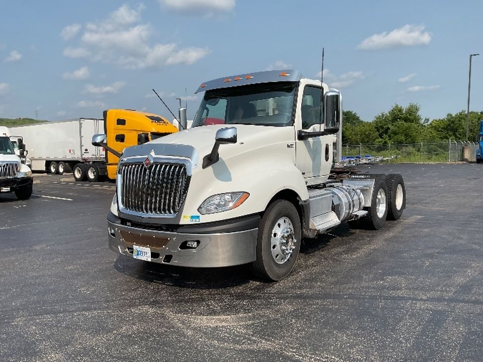 Day Cab Tractor-Heavy Duty Tractors-International-2020-LT625-Mount Pleasant-PA-148,656\n\t\tmiles-$ 33,000 - Image 3