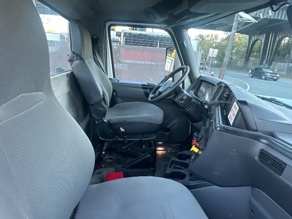 Day Cab Tractor-Heavy Duty Tractors-International-2020-LT625-North Bergen-NJ-491,005\n\t\tmiles-$ 25,750 - Image 14