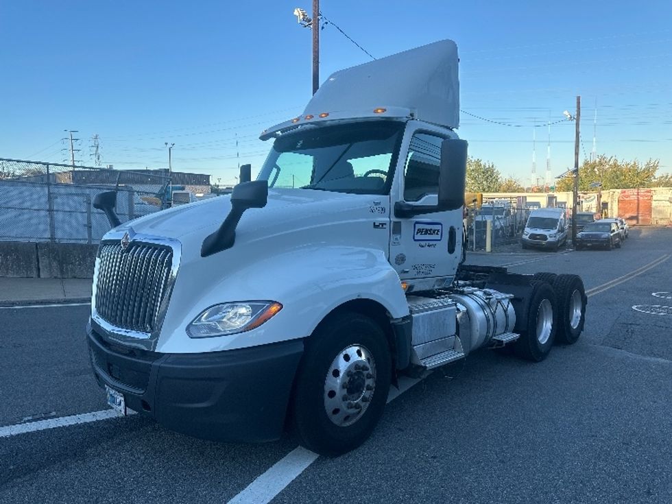 Day Cab Tractor-Heavy Duty Tractors-International-2020-LT625-North Bergen-NJ-491,005\n\t\tmiles-$ 25,750 - Image 3