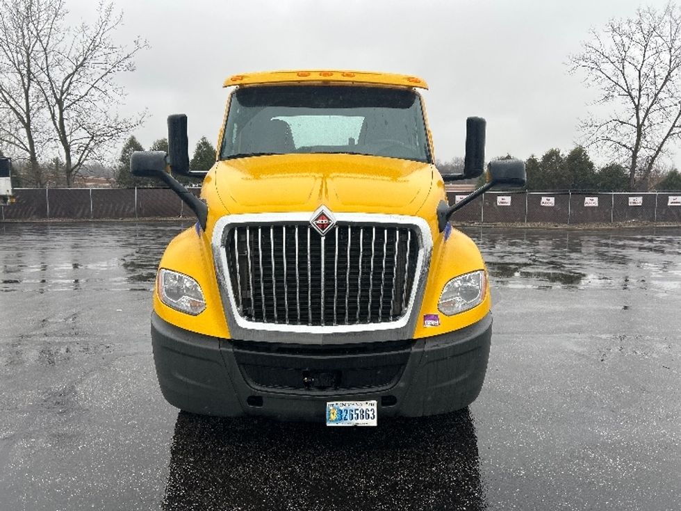Day Cab Tractor-Heavy Duty Tractors-International-2020-LT625-Oakwood Village-OH-296,550\n\t\tmiles-$ 26,000 - Image 2