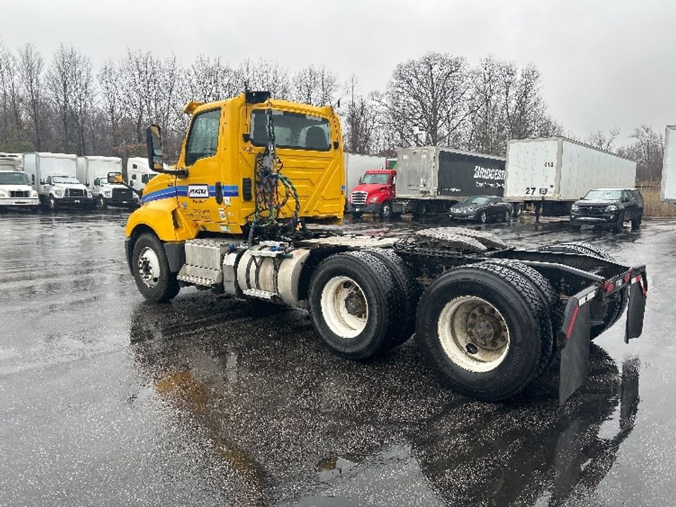 Day Cab Tractor-Heavy Duty Tractors-International-2020-LT625-Oakwood Village-OH-296,550\n\t\tmiles-$ 26,000 - Image 5