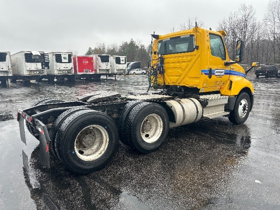 Day Cab Tractor-Heavy Duty Tractors-International-2020-LT625-Oakwood Village-OH-296,550\n\t\tmiles-$ 26,000 - Image 7