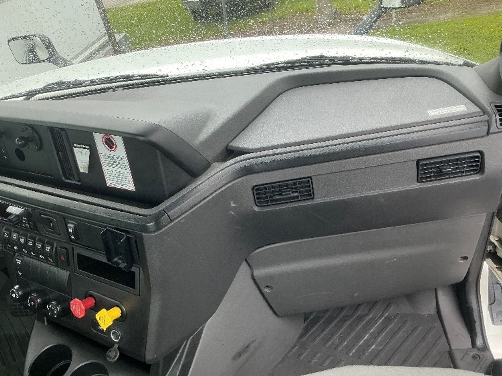 Day Cab Tractor-Heavy Duty Tractors-International-2020-LT625-Ocala-FL-225,913\n\t\tmiles-$ 37,250 - Image 13