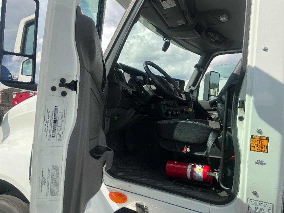 Day Cab Tractor-Heavy Duty Tractors-International-2020-LT625-Ocala-FL-225,913\n\t\tmiles-$ 37,250 - Image 9