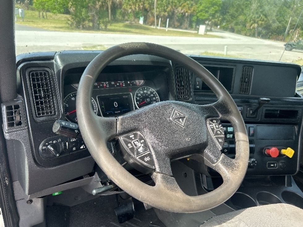 Day Cab Tractor-Heavy Duty Tractors-International-2020-LT625-Ocala-FL-269,547\n\t\tmiles-$ 32,500 - Image 10