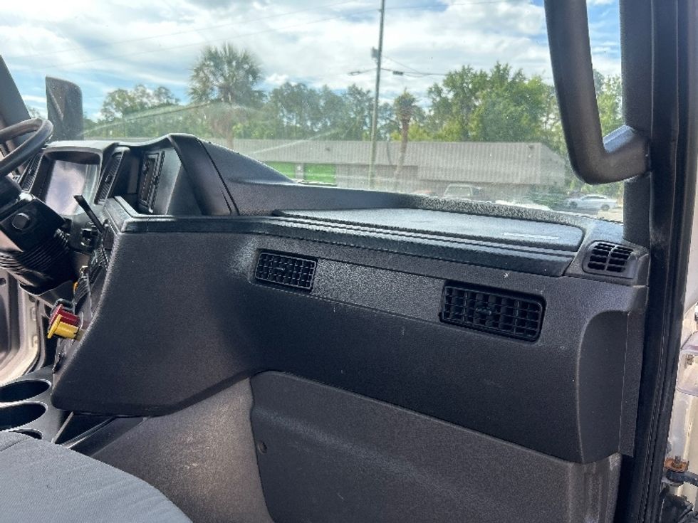 Day Cab Tractor-Heavy Duty Tractors-International-2020-LT625-Ocala-FL-269,547\n\t\tmiles-$ 32,500 - Image 12
