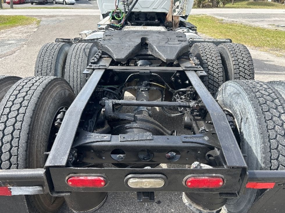 Day Cab Tractor-Heavy Duty Tractors-International-2020-LT625-Ocala-FL-269,547\n\t\tmiles-$ 32,500 - Image 6