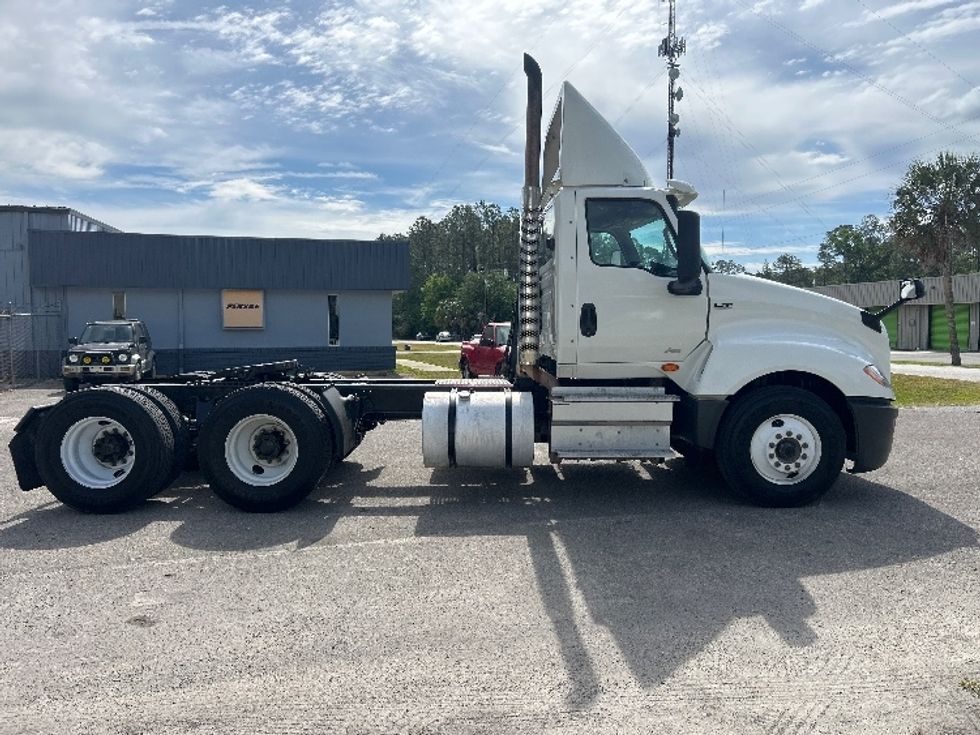 Day Cab Tractor-Heavy Duty Tractors-International-2020-LT625-Ocala-FL-269,547\n\t\tmiles-$ 32,500 - Image 8