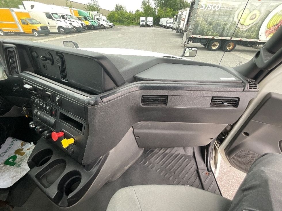 Day Cab Tractor-Heavy Duty Tractors-International-2020-LT625-Ottawa-ON-427,180\n\t\tkm-$ 41,000 - Image 13