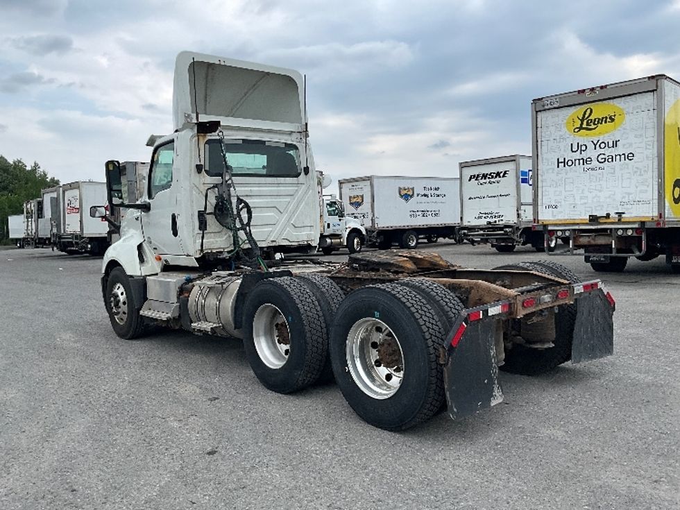 Day Cab Tractor-Heavy Duty Tractors-International-2020-LT625-Ottawa-ON-427,180\n\t\tkm-$ 41,000 - Image 5