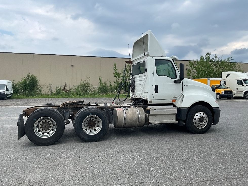 Day Cab Tractor-Heavy Duty Tractors-International-2020-LT625-Ottawa-ON-427,180\n\t\tkm-$ 41,000 - Image 8