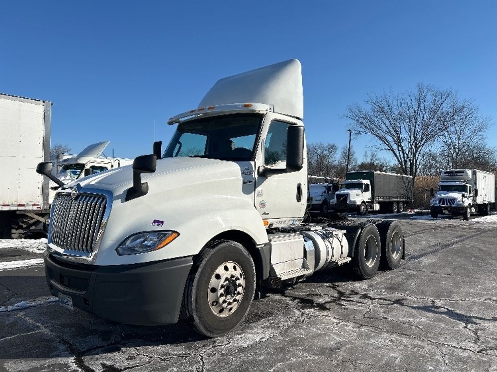 Day Cab Tractor-Heavy Duty Tractors-International-2020-LT625-Parsippany-NJ-325,418\n\t\tmiles-$ 30,500 - Image 3