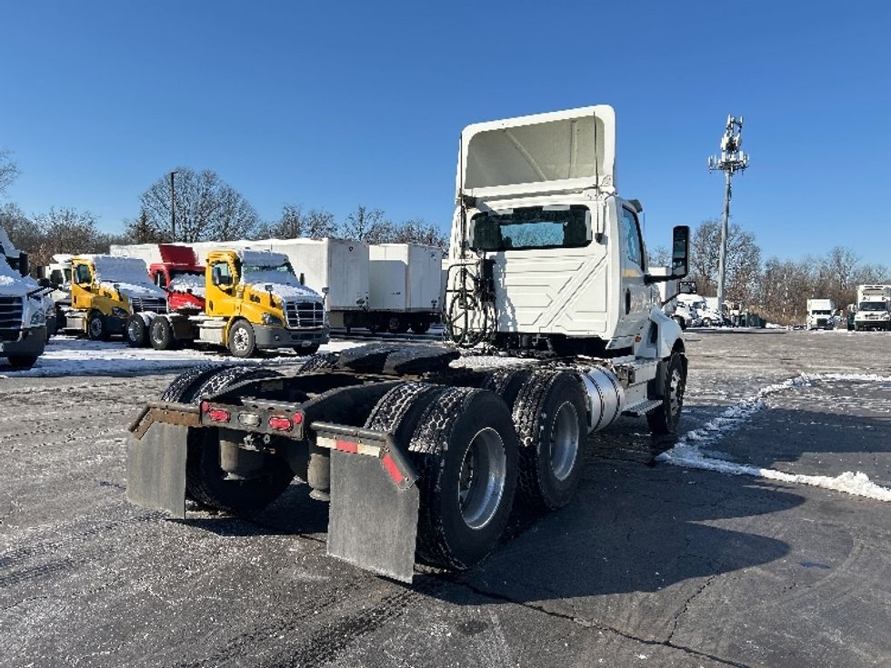 Day Cab Tractor-Heavy Duty Tractors-International-2020-LT625-Parsippany-NJ-325,418\n\t\tmiles-$ 30,500 - Image 7