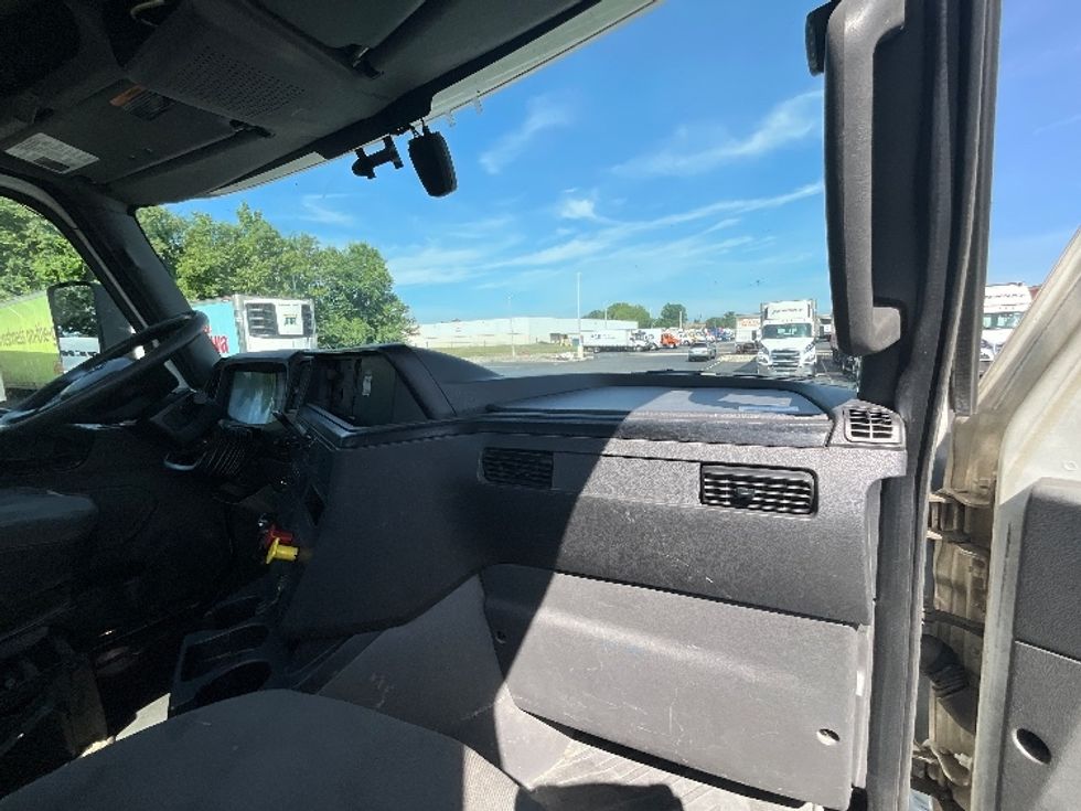 Day Cab Tractor-Heavy Duty Tractors-International-2020-LT625-Pennsauken-NJ-296,620\n\t\tmiles-$ 30,500 - Image 11