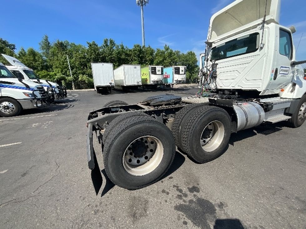 Day Cab Tractor-Heavy Duty Tractors-International-2020-LT625-Pennsauken-NJ-296,620\n\t\tmiles-$ 30,500 - Image 16