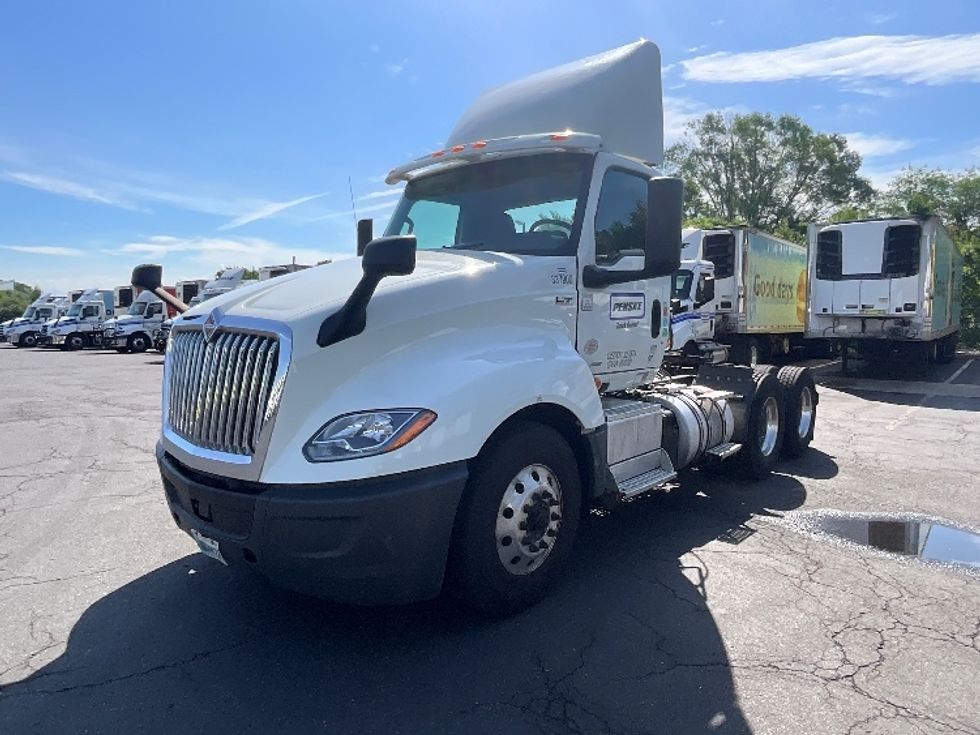 Day Cab Tractor-Heavy Duty Tractors-International-2020-LT625-Pennsauken-NJ-296,620\n\t\tmiles-$ 30,500 - Image 2