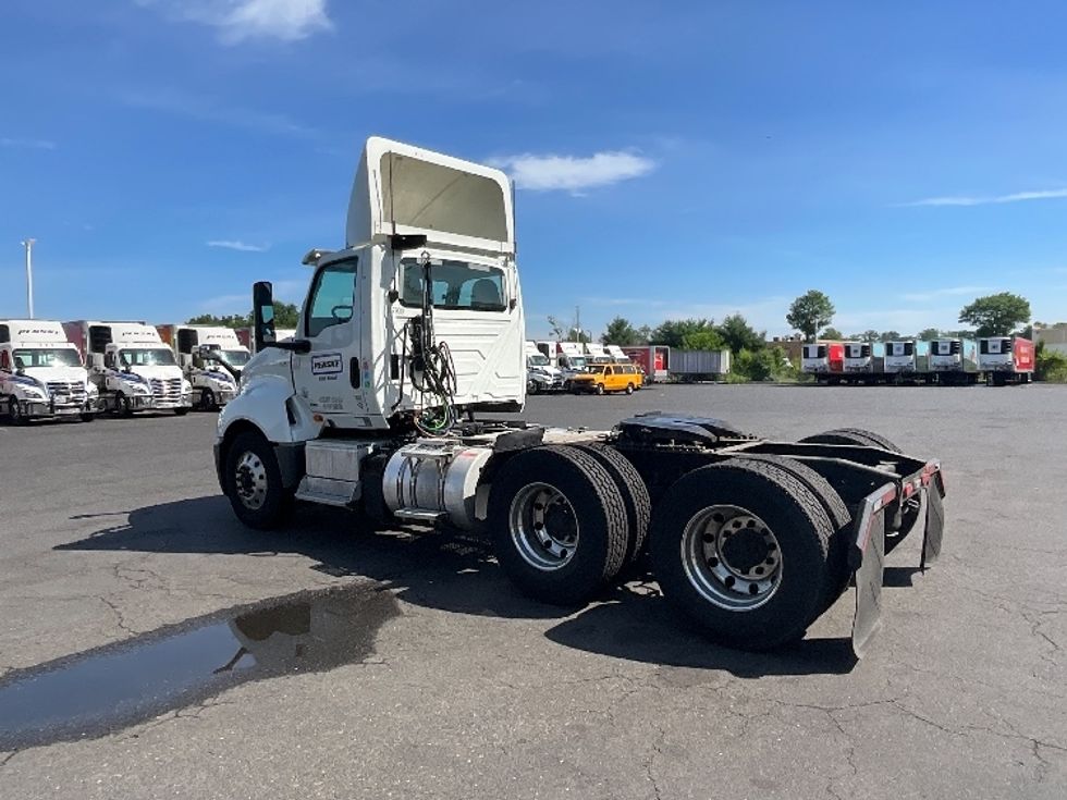 Day Cab Tractor-Heavy Duty Tractors-International-2020-LT625-Pennsauken-NJ-296,620\n\t\tmiles-$ 30,500 - Image 4
