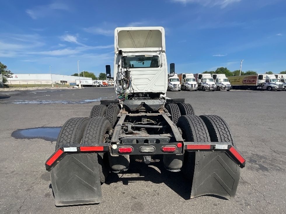 Day Cab Tractor-Heavy Duty Tractors-International-2020-LT625-Pennsauken-NJ-296,620\n\t\tmiles-$ 30,500 - Image 5