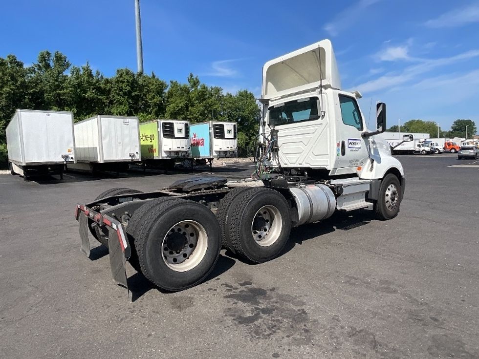 Day Cab Tractor-Heavy Duty Tractors-International-2020-LT625-Pennsauken-NJ-296,620\n\t\tmiles-$ 30,500 - Image 6