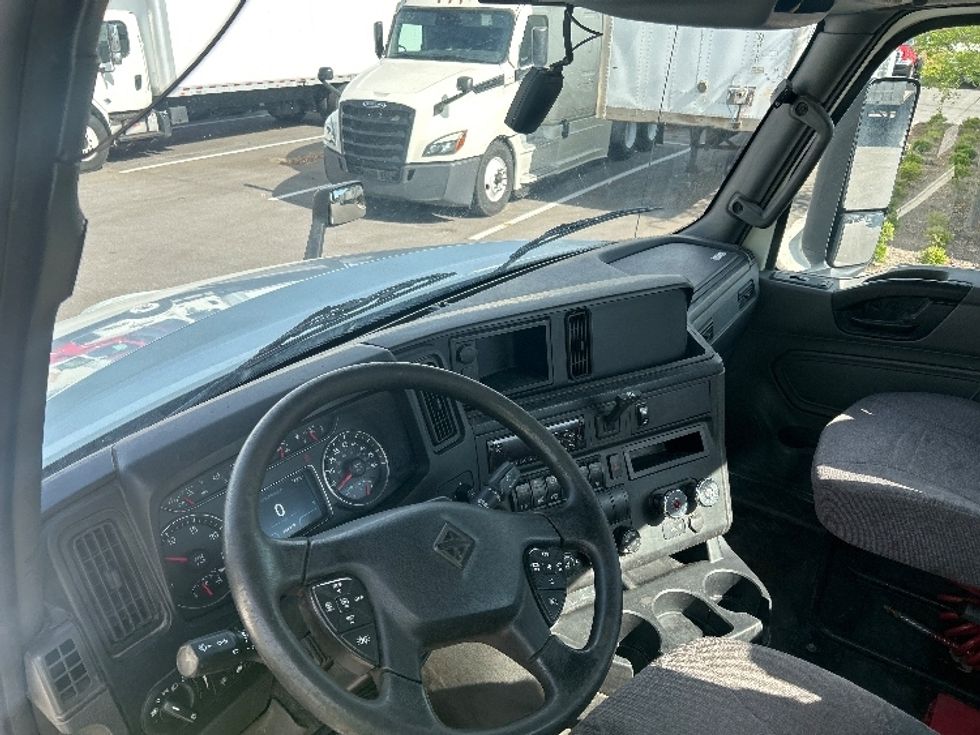 Day Cab Tractor-Heavy Duty Tractors-International-2020-LT625-Pensacola-FL-304,399\n\t\tmiles-$ 31,500 - Image 10