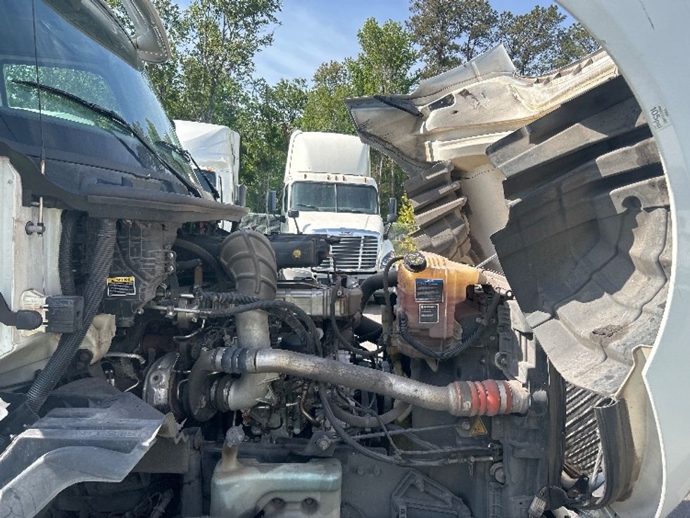 Day Cab Tractor-Heavy Duty Tractors-International-2020-LT625-Pensacola-FL-304,399\n\t\tmiles-$ 31,500 - Image 15