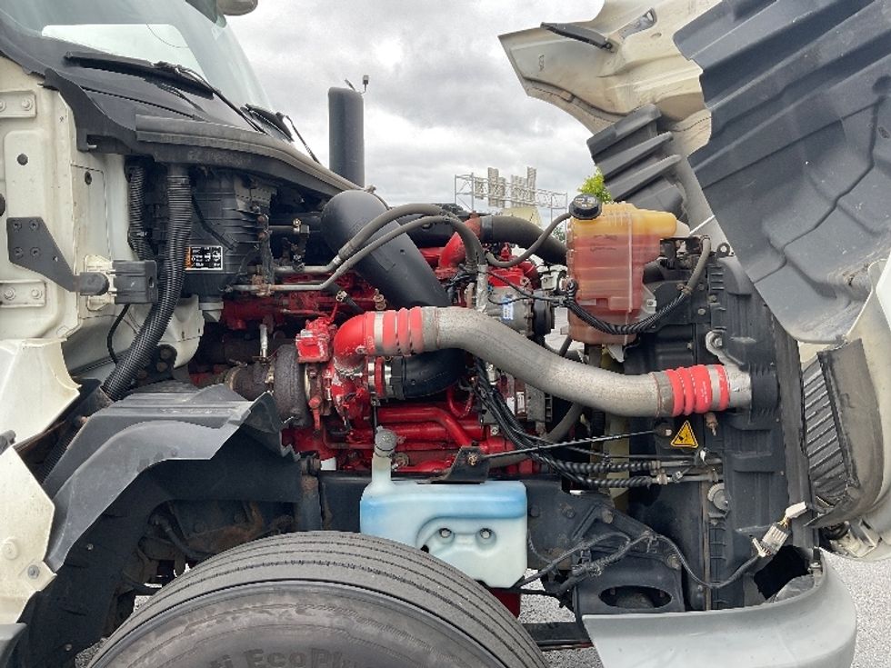 Day Cab Tractor-Heavy Duty Tractors-International-2020-LT625-Perrysburg-OH-553,891\n\t\tmiles-$ 30,250 - Image 15