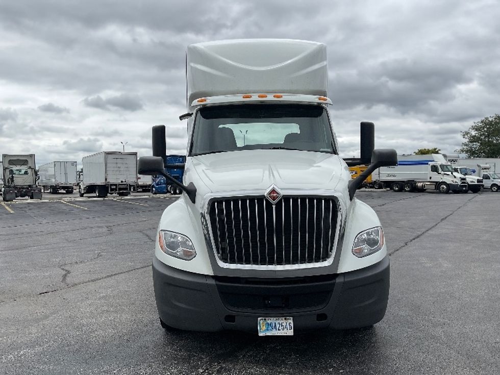 Day Cab Tractor-Heavy Duty Tractors-International-2020-LT625-Perrysburg-OH-553,891\n\t\tmiles-$ 30,250 - Image 2