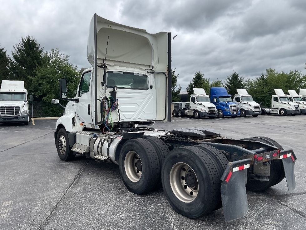 Day Cab Tractor-Heavy Duty Tractors-International-2020-LT625-Perrysburg-OH-553,891\n\t\tmiles-$ 30,250 - Image 5