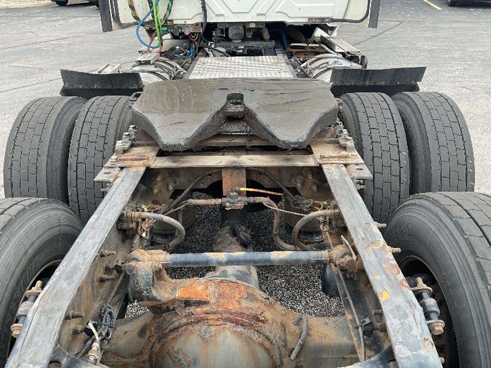 Day Cab Tractor-Heavy Duty Tractors-International-2020-LT625-Perrysburg-OH-553,891\n\t\tmiles-$ 30,250 - Image 6