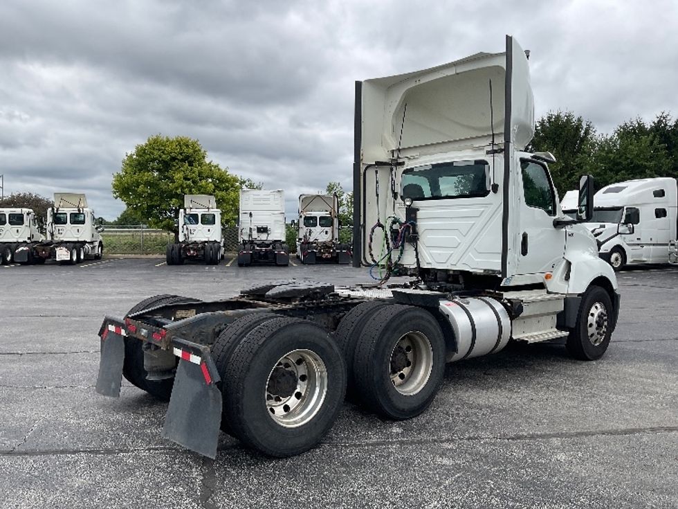 Day Cab Tractor-Heavy Duty Tractors-International-2020-LT625-Perrysburg-OH-553,891\n\t\tmiles-$ 30,250 - Image 7