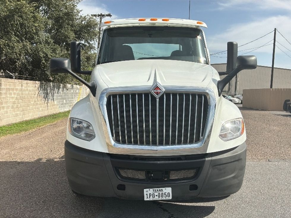 Day Cab Tractor-Heavy Duty Tractors-International-2020-LT625-Pharr-TX-256,479\n\t\tmiles-$ 36,000 - Image 2