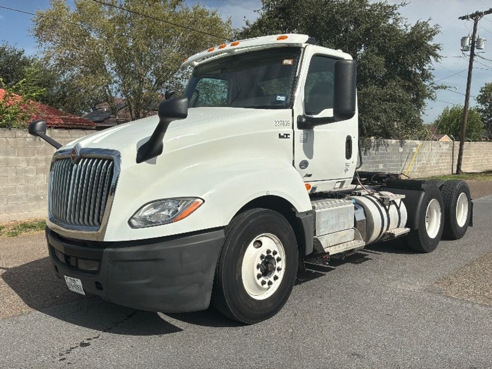 Day Cab Tractor-Heavy Duty Tractors-International-2020-LT625-Pharr-TX-256,479\n\t\tmiles-$ 36,000 - Image 3