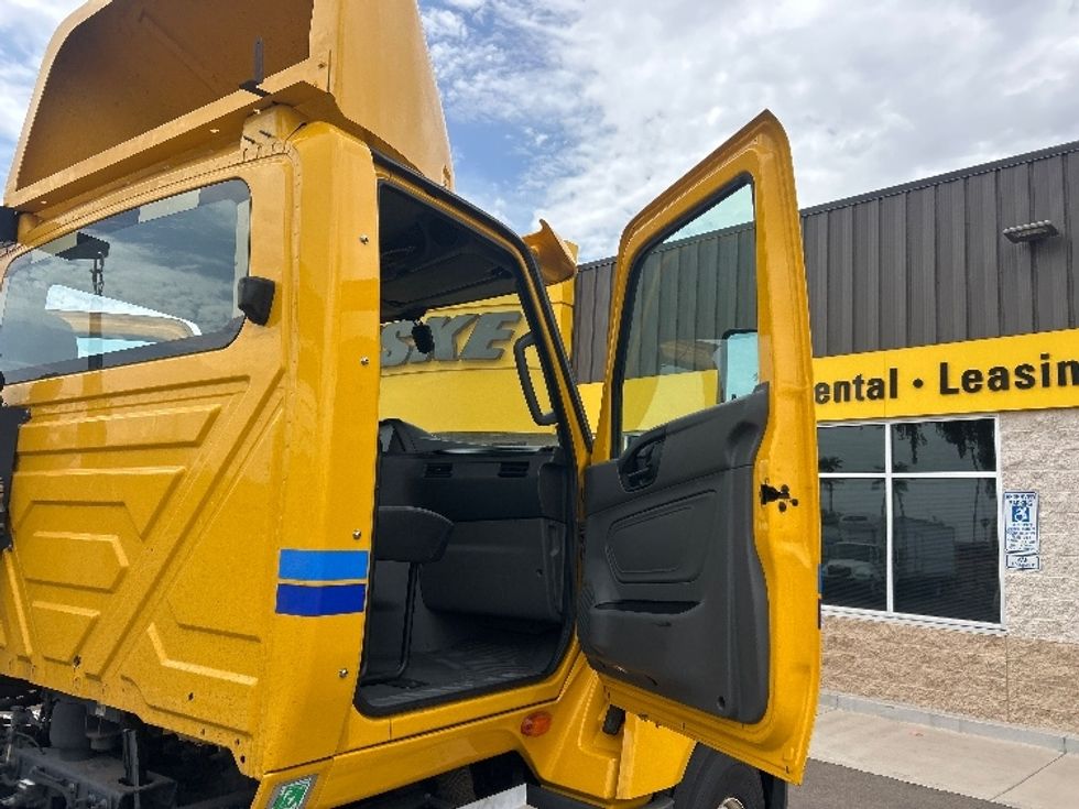 Day Cab Tractor-Heavy Duty Tractors-International-2020-LT625-Phoenix-AZ-247,684\n\t\tmiles-$ 28,500 - Image 12
