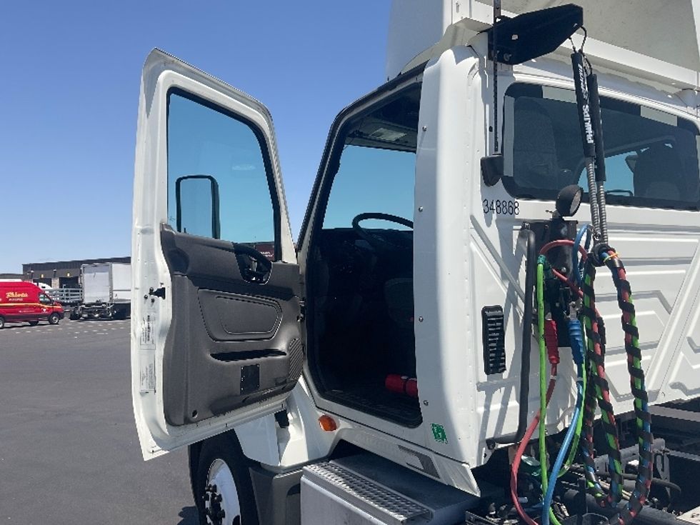 Day Cab Tractor-Heavy Duty Tractors-International-2020-LT625-Phoenix-AZ-435,838\n\t\tmiles-$ 26,000 - Image 9