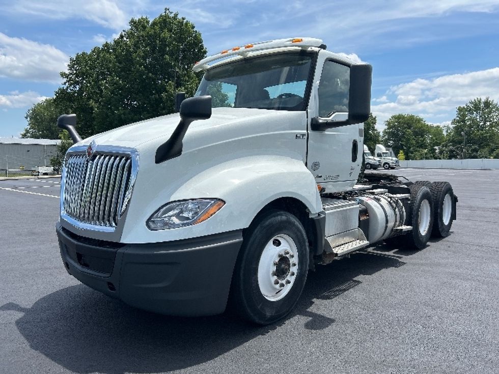 Day Cab Tractor-Heavy Duty Tractors-International-2020-LT625-Piqua-OH-271,590\n\t\tmiles-$ 30,500 - Image 3