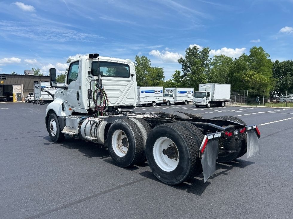 Day Cab Tractor-Heavy Duty Tractors-International-2020-LT625-Piqua-OH-271,590\n\t\tmiles-$ 30,500 - Image 5