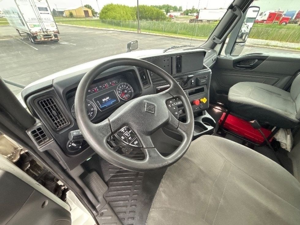 Day Cab Tractor-Heavy Duty Tractors-International-2020-LT625-Piqua-OH-279,000\n\t\tmiles-$ 32,500 - Image 10